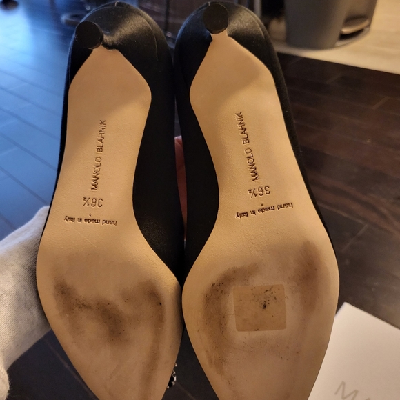 Manolo Blahnik Hangisi 50 heel in size 36.5. - Picture 7 of 8